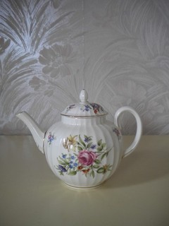Royal Worcester Bone China 'Roanoke' Floral Pattern Teapot Made in England
