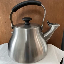 Oxo Brew Classic 6.8 cup /1.7Qt Brushed Stainless Steel Whistling Tea Kettle