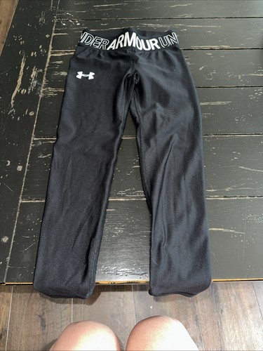 Nike & Under Armour Girls Small Lot- Tanks/Long sleeve SPF Shirt/Shorts/Leggings - Picture 8 of 12
