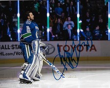 Vancouver Canucks Ryan Miller Signed Autographed 8x10 NHL Photo COA
