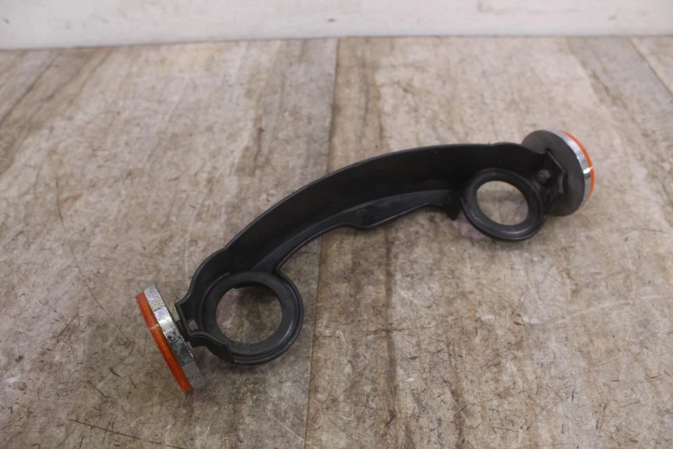 Cubierta de horquilla delantera Suzuki GS450L 1980 Foto 3 de 4