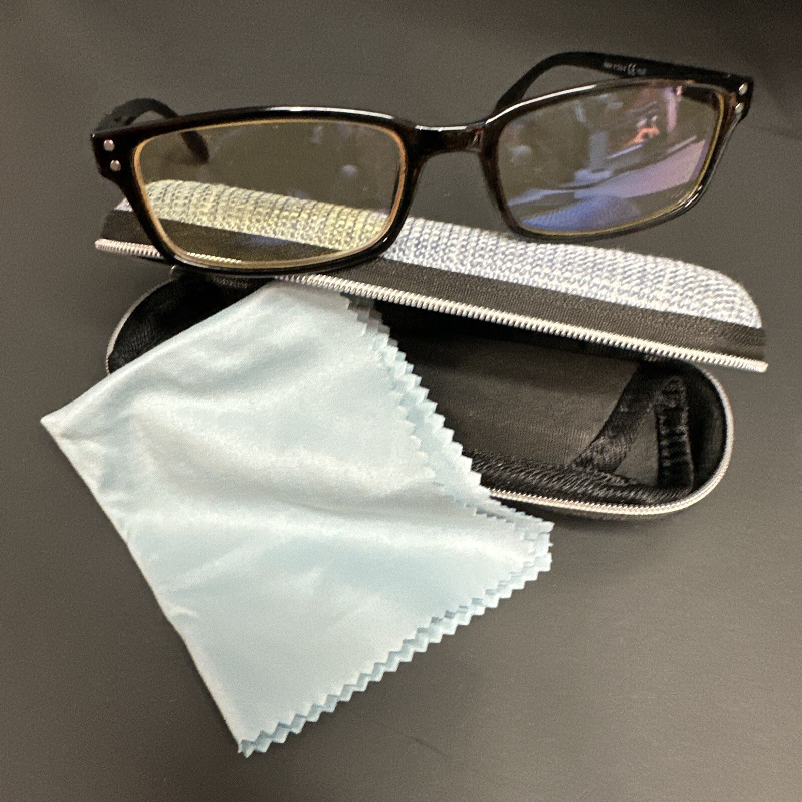 Blue Light Glasses Zero Magnification Quality Brand blue light Glasses With Case-image