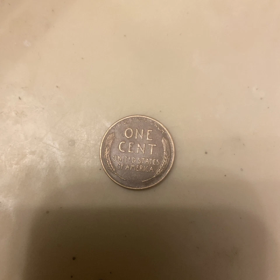 RARE 1956-D Lincoln Wheat Cent L ERROR In VF/XF Condition - Image 2 of 2