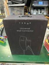 Tesla Universal Wall Connector 1734411-02-E (...