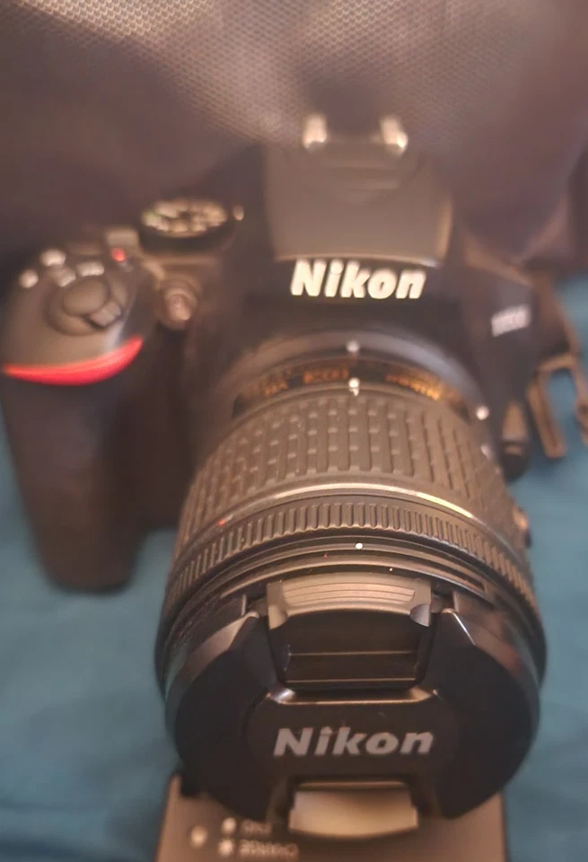 Nikon D3500 24.2MP/ 18-55mm VR LensDSLR Camera w/70-300mm Lens & More(#17023)E12 - Image 2 of 4