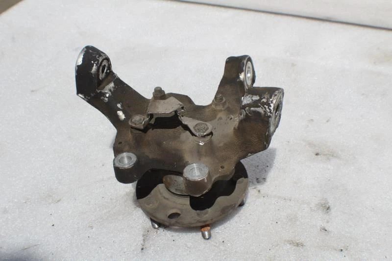 Chevrolet Corvette 1987 lado del conductor izquierdo eje delantero buje nudillo Foto 4 de 4