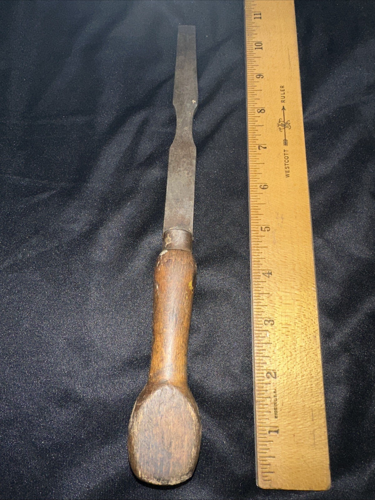 Picture 1 of 11