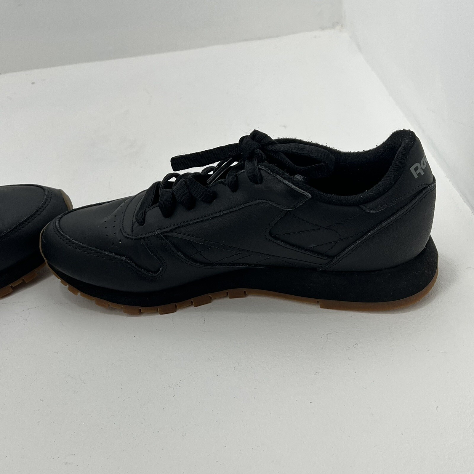 Reebok Classic Leather Black Gum Sole 