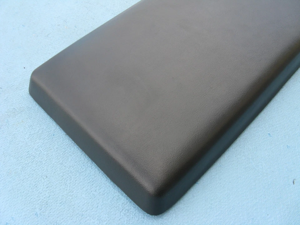 84 85 86 87 88 89 CHEVROLET CORVETTE C4 CONSOLE CENTRAL APOIO DE BRAÇO TAMPA DE APOIO DE BRAÇO NOVO - Imagem 4 de 4