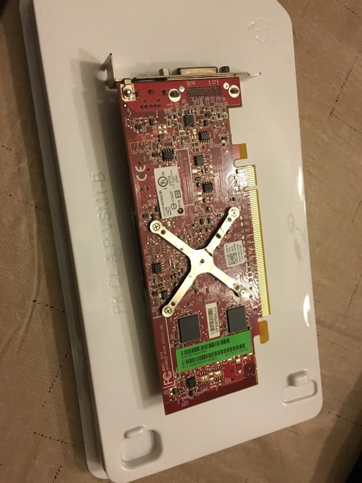 OEM Dell ATI 102-B27602 Radeon HD 2400 XT 256MB S-Video Graphics Card FM351 - Image 4 of 4