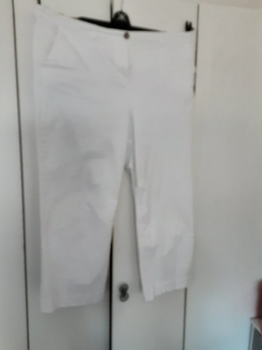 Boden chino trousers size 16R off white button pockets straight leg