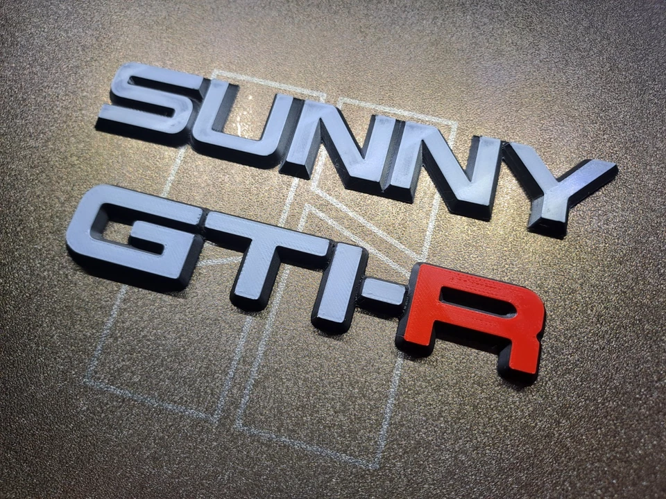 Nissan Sunny GTI-R rear badges, classic cars, high quality plastic, vintage - Imagen 2 de 4