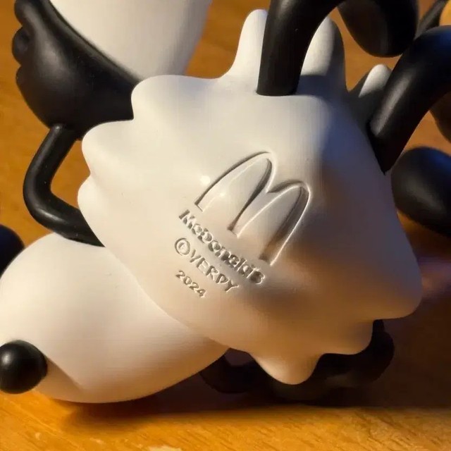 Verdy x Hong Kong McDonald's Limited Edition 2 Figures