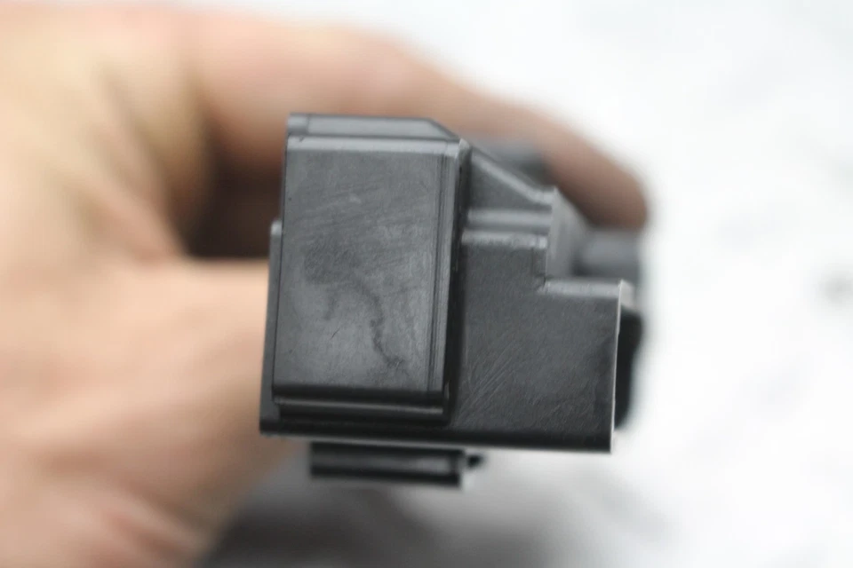 Honda Sabre 1300 VT1300CS 2010 ECU controlador de computadora ECM CDI  Foto 2 de 4