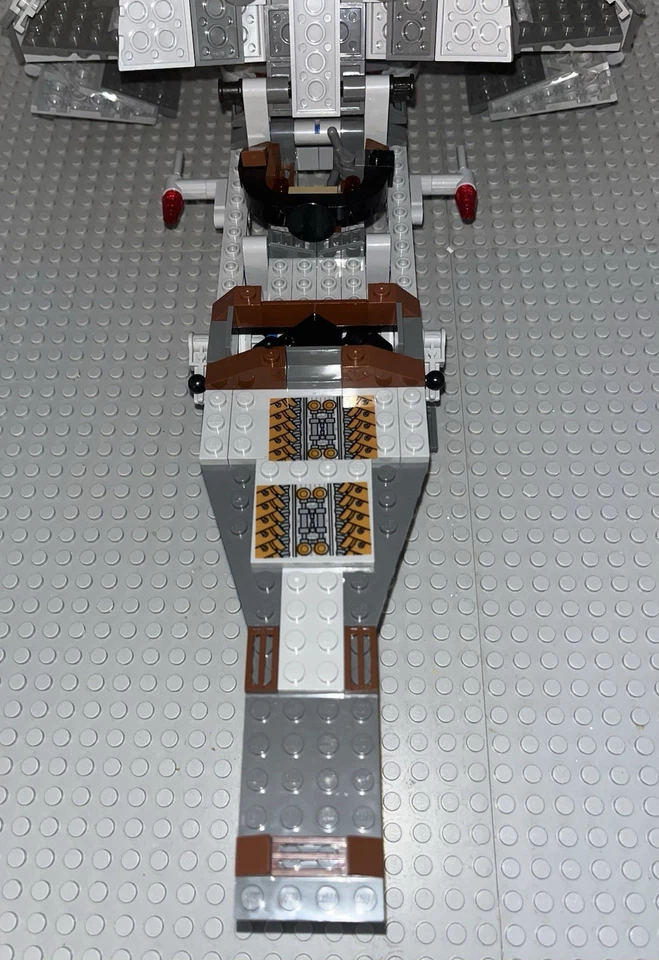 Lego 7961 Star Wars Darth Maul's Sith Infiltrator Set Minifigures - Image 4 of 4