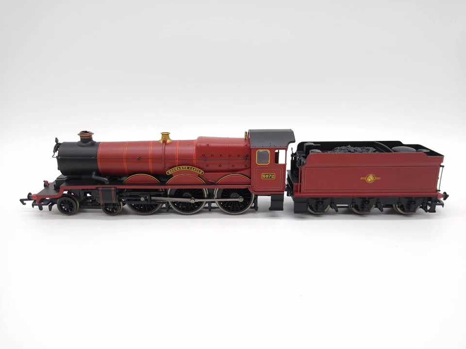 Hornby Harry Potter Hogwarts Castle Class 4-6-0 5972 - (Unused) Mint Condition - Image 3 of 4