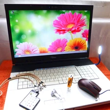 Siemens Xi3650 Multimedia 18" l 1TB SSD Windows 7 l 8GB RAM NEW DVDRW HDMI