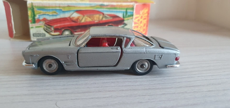 MERCURY - FIAT 2300 COUPE-NO POLITOYS MEBETOYS EDILTOYS DINKY CORGI SOLIDO NOREV - Immagine 2 di 4