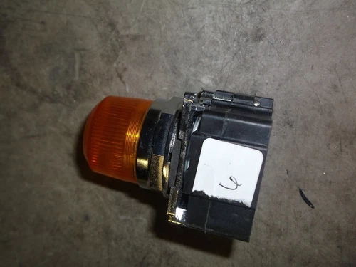 Cutler Hammer 10250T/9100T Orange Push Button Operator Switch *FREE SHIPPING*