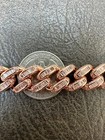 Foto 14 di 24