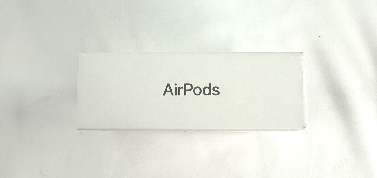 Apple Airpods 2nd Gen Wireless Charging Case MV7N2AM/A Apple Airpods 2nd Gen Wireless Charging Case MV7N2AM/A