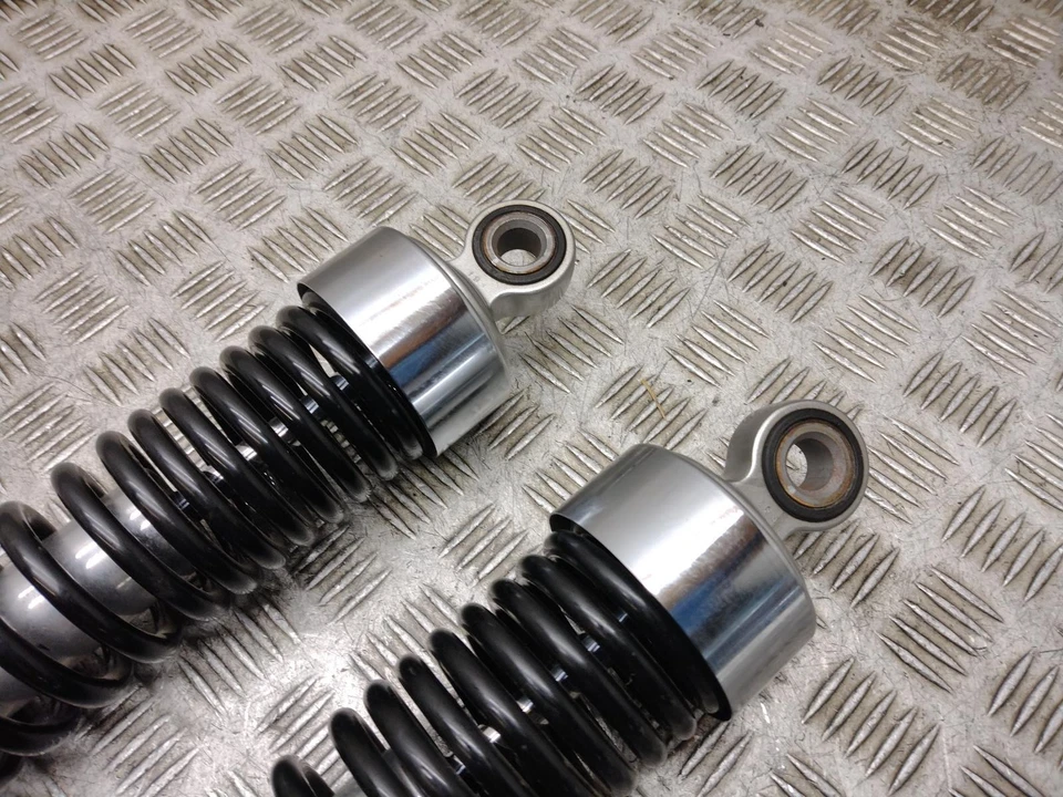 Juego de amortiguadores traseros Triumph Thruxton 1200 2016 Foto 4 de 4