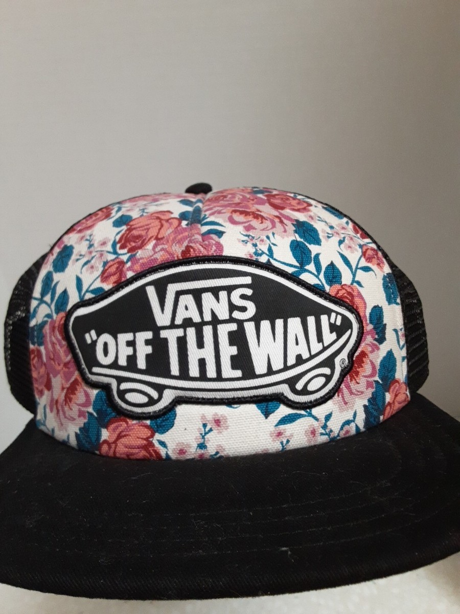 【VANS】VANS X THEMUSEUMVISITOR FLORAL TRUCKER HAT (BLACK) Vans Off The Wall Trucker Black Hat Adjustable Snapback Cap