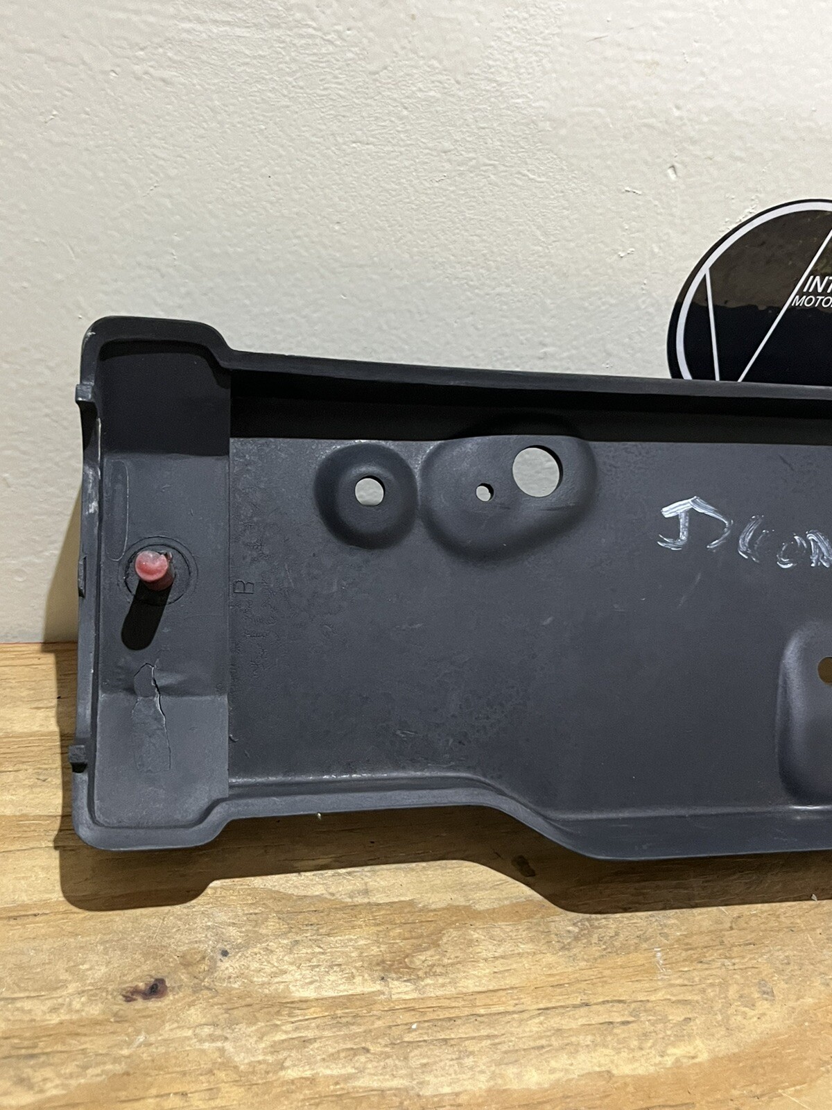Genuine OEM 1966-99 Bentley Rolls-Royce Moulding Number Plate Narrow - UT10299pd