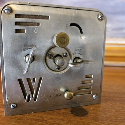 Vintage Westclox Art Deco Small Alarm Clock Model 61-H, #405 Dura Metal Case - Picture 13 of 15