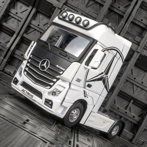 1/36 Mercedes-Benz Truck Tractor Alloy Model - Imagen 6 de 13