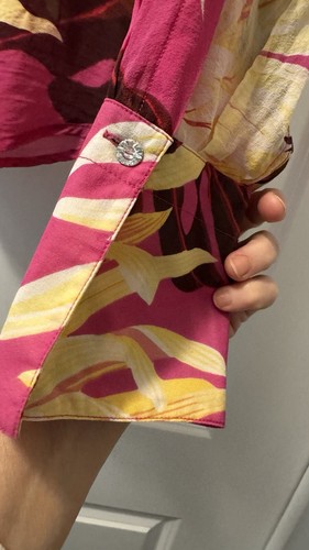 Blusa Top Body by Victoria 100% Seda Botón Frontal Victoria’s Secret Talla M - Imagen 6 de 7