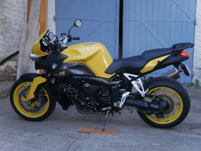 MOTO BMW 1200 KR - Photo 1/4