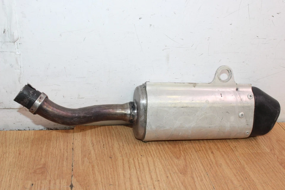 Yamaha YZ125 1999 silenciador modificado Foto 3 de 4