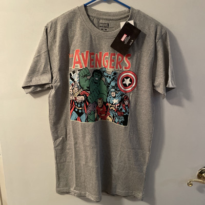 Avengers Tshirt Marvel CLASSIC MARVEL COMICS T-SHIRT Size Medium