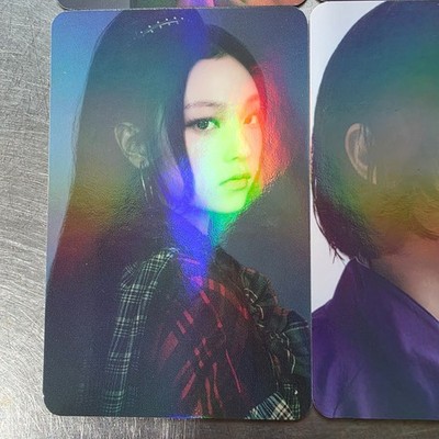 HAERIN New Jeans Photocard Album ''HOW SWEET'' Official POB Aladin