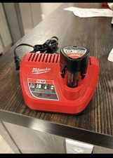 Milwaukee M12 Charger with Battery 12V