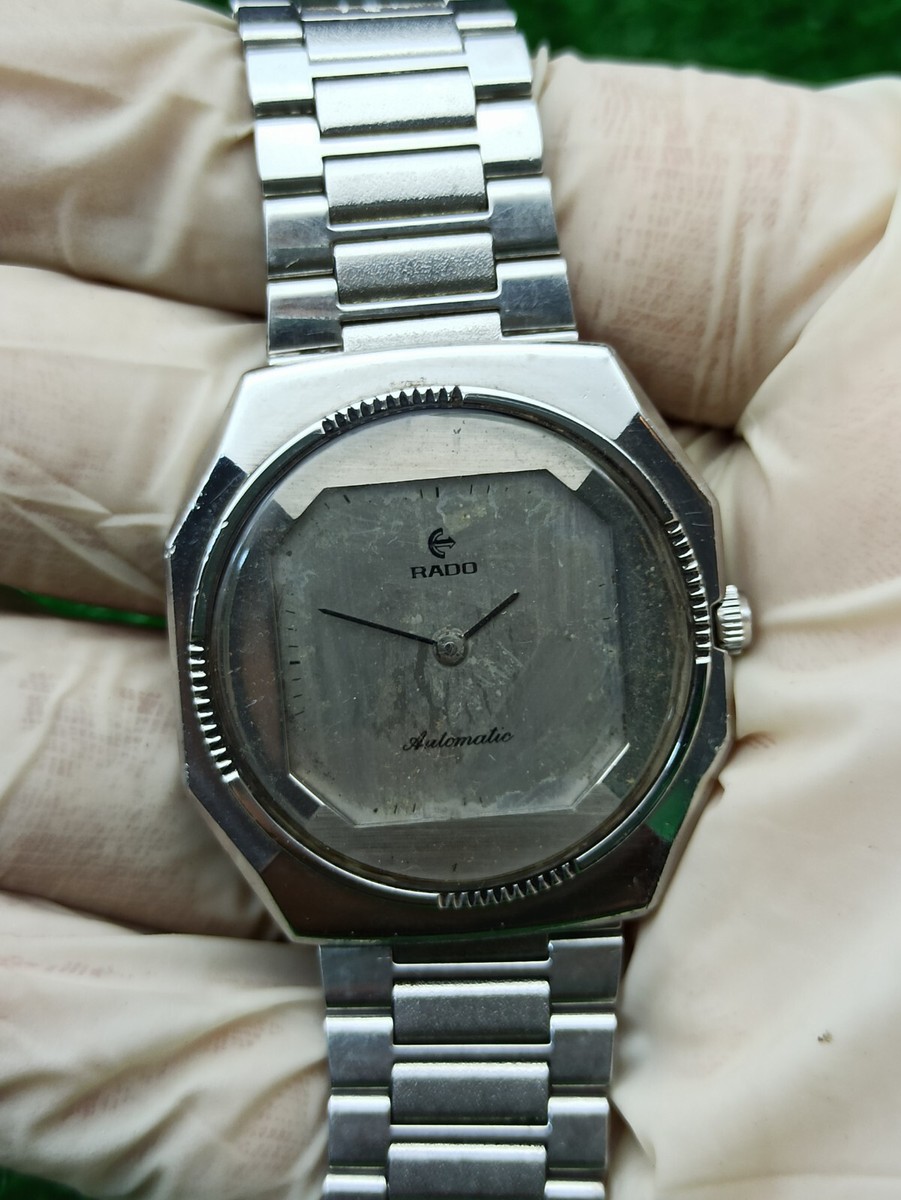 LUXURY VINTAGE RADO SILVER AUTOMATIC WATCH SWISS MADE 70s  display picture 2