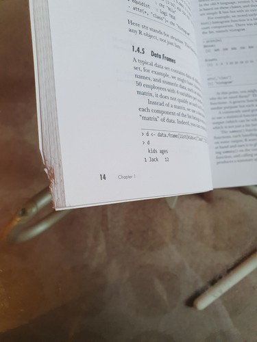 3 books:The art of R programming, Inventing your own Computer Games & Pygame - 第 16/24 張圖片