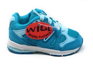 new balance crib shoes