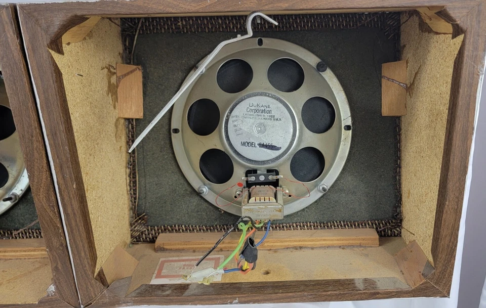 复古 Dukane 8 英寸壁式扬声器 5A527 & 13.5 英寸 x 10.75 英寸木柜 6A495 - 可正常工作!!! — 第 4/4 张图片