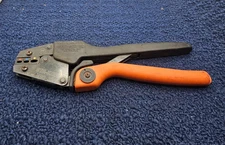 Thomas & Betts (T&B) ERG-2001:  Sta-Kon Comfort Crimping Tool