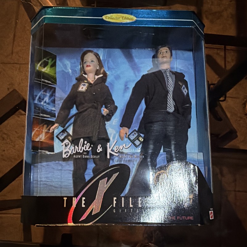 Mattel Barbie & Ken The X-Files Fight the Future Giftset Dolls 1998 Vintage