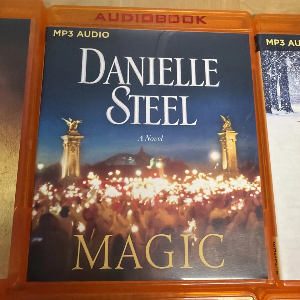 ЛОТ (6) Аудиокнига Danielle Steel MP3 Нора Робертс Аудиокнига Magic Blue Fairytal - Изображение 3 из 4