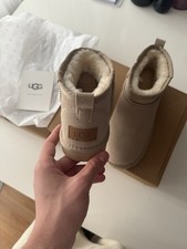 UGG Classic Mini Boots Cognac Gr. 39 - Neu mit Karton