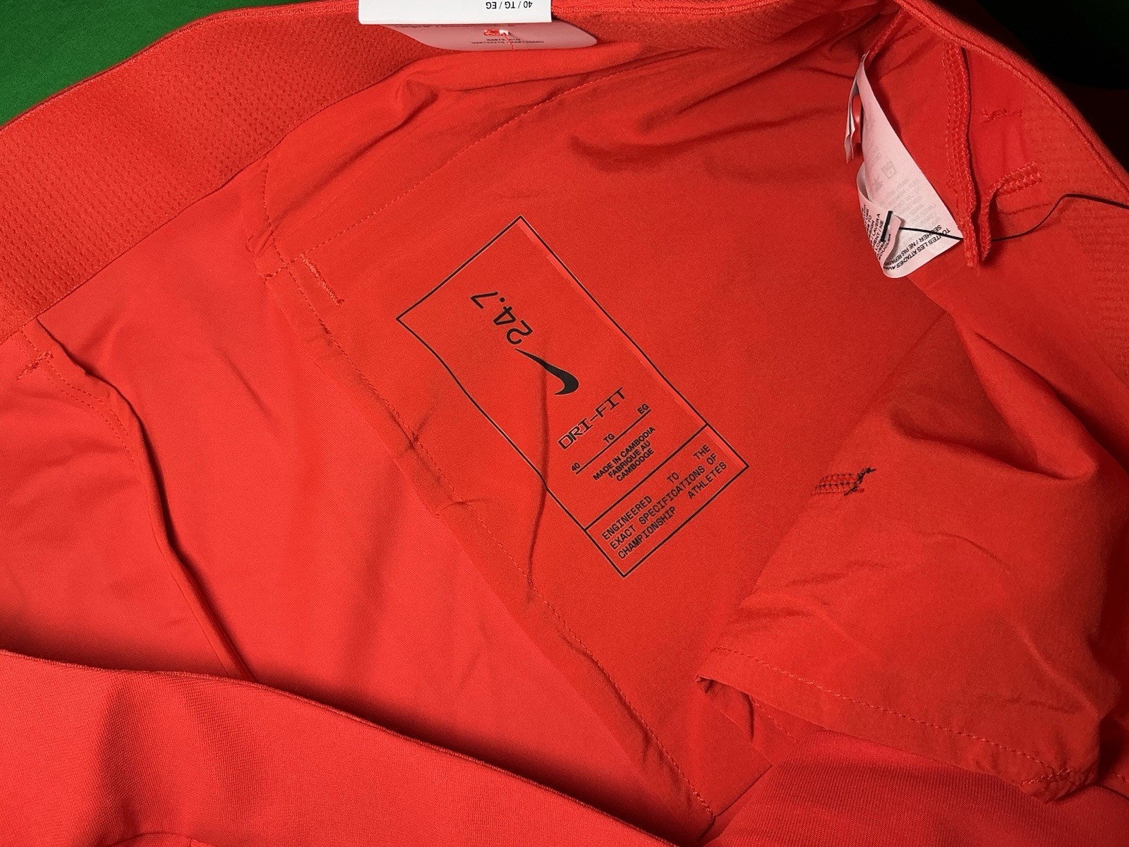 Mens Nike 24.7 Perfect Stretch 6" Golf Shorts HQ6933-633 $95 MSRP Size 40 thumbnail 2