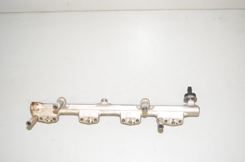 BMW F48 X1 xDrive 25i F40 F45 G20 G30 Hochdruckrail High pressure rail 8665633