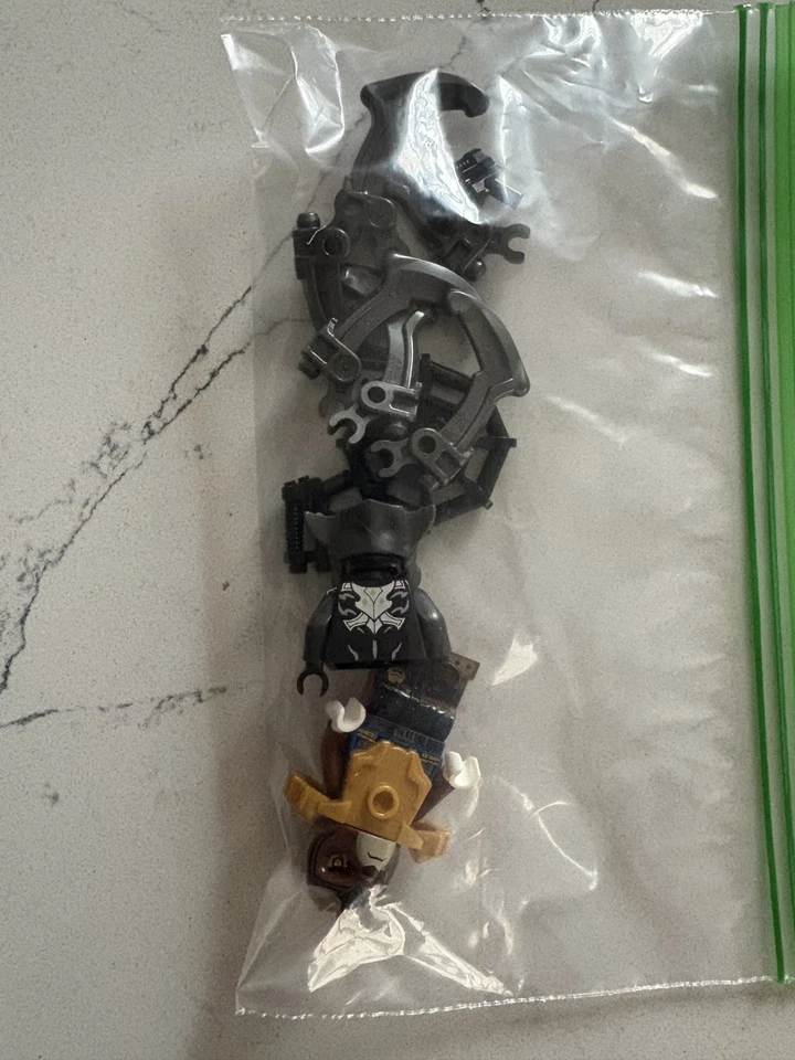 Lego Legends of Chima 70129 Lavertus' Twin Blade Set Complete w/ minifigures - Image 2 of 3