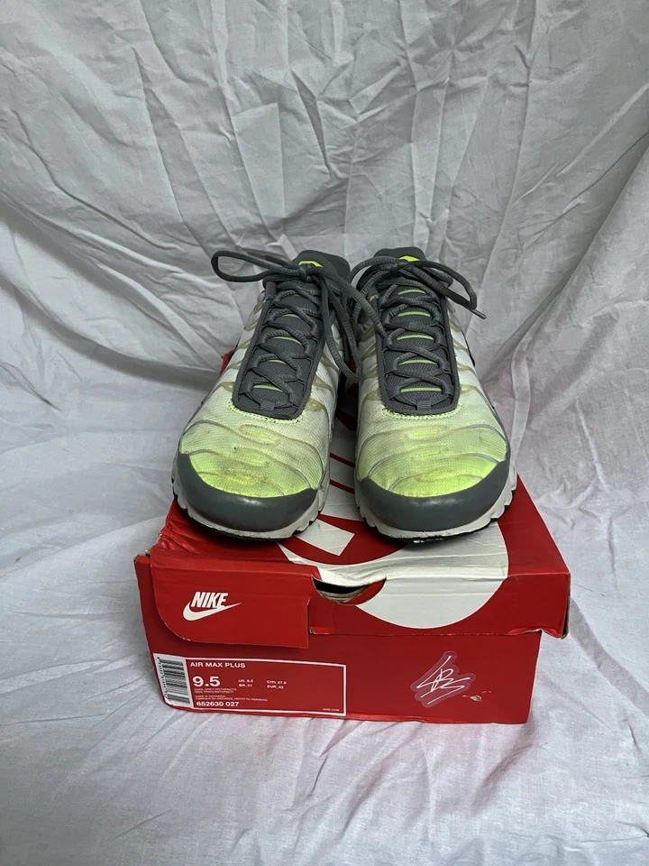 Nike Air Max Plus 1, photo 2 sur 5