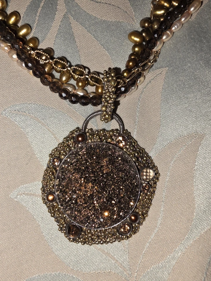 Mars & Valentine 4 Strand Pearls And Beaded Necklace With Pendant - Image 4 of 4