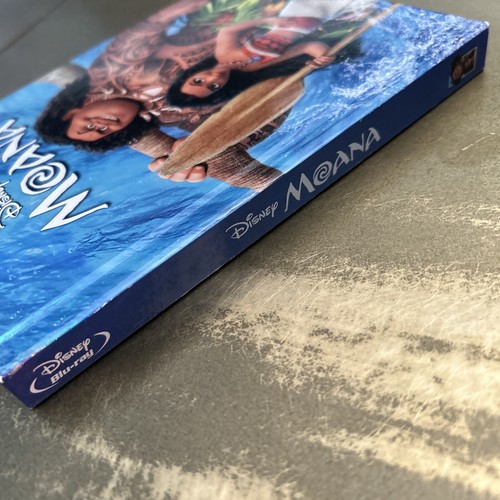 Moana Target Exclusive Blu-Ray w/ Storybook Digibook- Authentic US Release - Picture 4 of 7